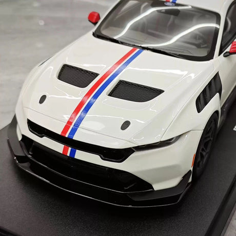 [GT Spirit] 1:18 Ford 2024 Mustang GTD White Model Car Resin