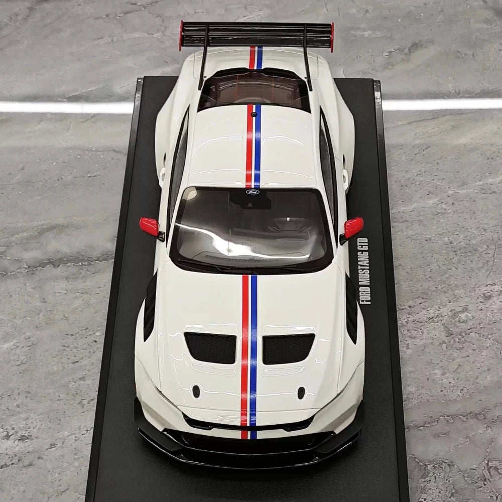 [GT Spirit] 1:18 Ford 2024 Mustang GTD White Model Car Resin