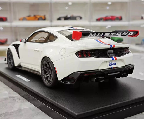 [GT Spirit] 1:18 Ford 2024 Mustang GTD White Model Car Resin