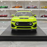 GT Spirit Ford 2025 Mustang RTR Spec 3 Green 1:18 – Samlarobjekt resinmodellresin resin