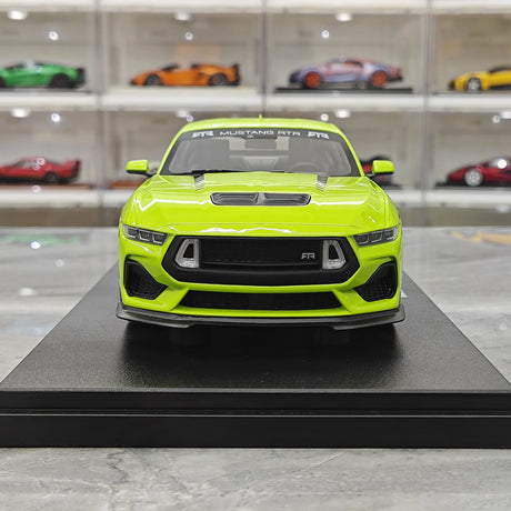 GT Spirit Ford 2025 Mustang RTR Spec 3 Green 1:18 – Samlarobjekt resinmodellresin resin
