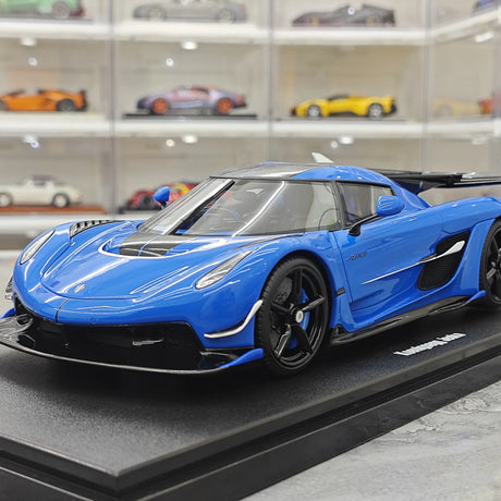 GT Spirit Koenigsegg 2025 Jesko Blue 1:18 – Modello in resina collezionabile