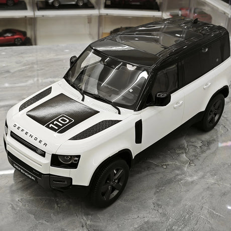 GT Spirit Land Rover 2016 Defender 110 White 1:18 – Modello in resina collezionabile