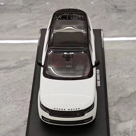 [GT Spirit] 1:18 Land Rover 2022 Range Rover LWB White Model Car Resin
