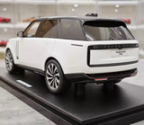 [GT Spirit] 1:18 Land Rover 2022 Range Rover LWB White Model Car Resin