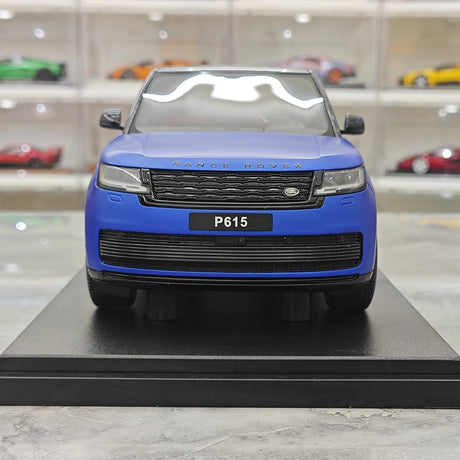 GT Spirit Land Rover 2024 Range Rover P615 SV Blu e Nero 1:18 – Modello in resina collezionabile