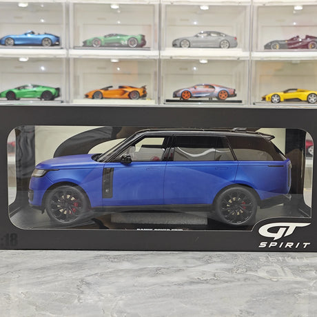 GT Spirit Land Rover 2024 Range Rover P615 SV Blu e Nero 1:18 – Modello in resina collezionabile