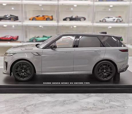 [GT Spirit] 1:18 Land Rover 2024 Range Rover Sport SVR Gray Model Car Resin