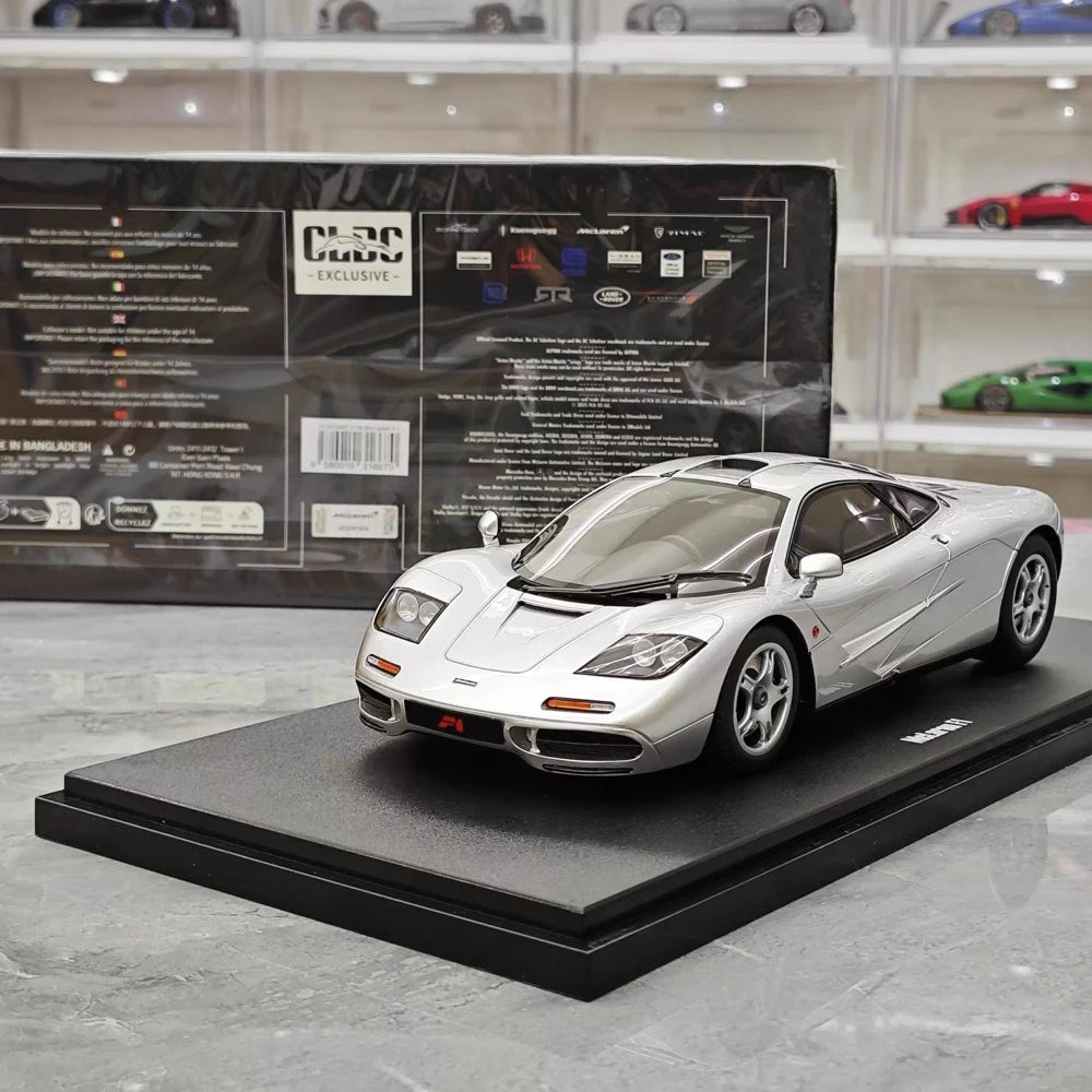 [GT Spirit] 1:18 McLaren 1995 F1 XP5 Silver Model Car Resin