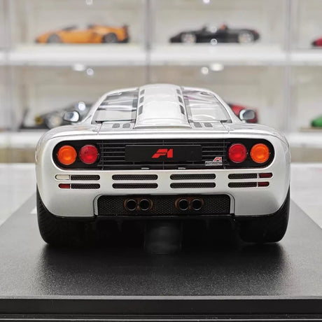 [GT Spirit] 1:18 McLaren 1995 F1 XP5 Silver Model Car Resin