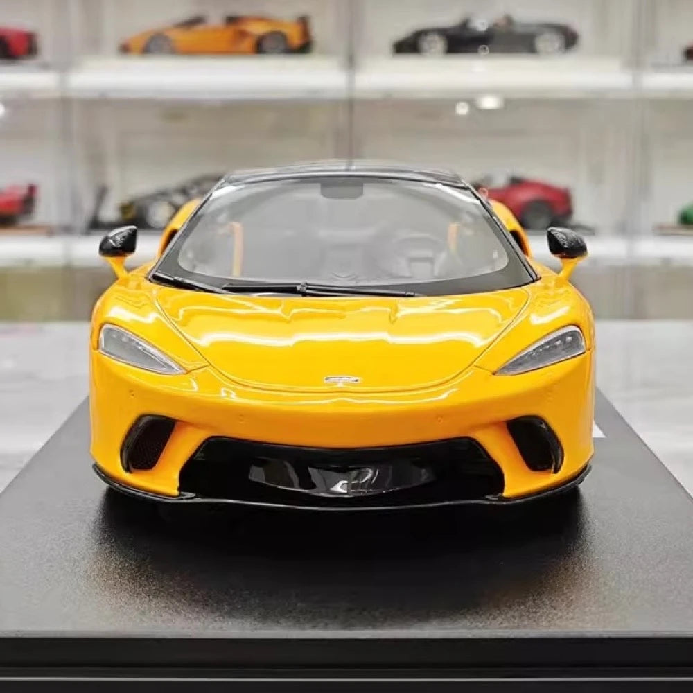 [GT Spirit] 1:18 McLaren 2024 GTS Yellow Model Car Resin