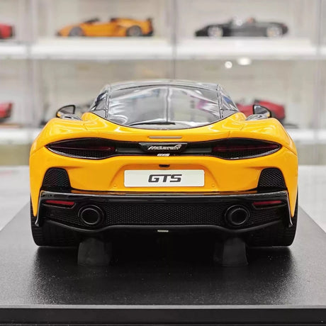 [GT Spirit] 1:18 McLaren 2024 GTS Yellow Model Car Resin