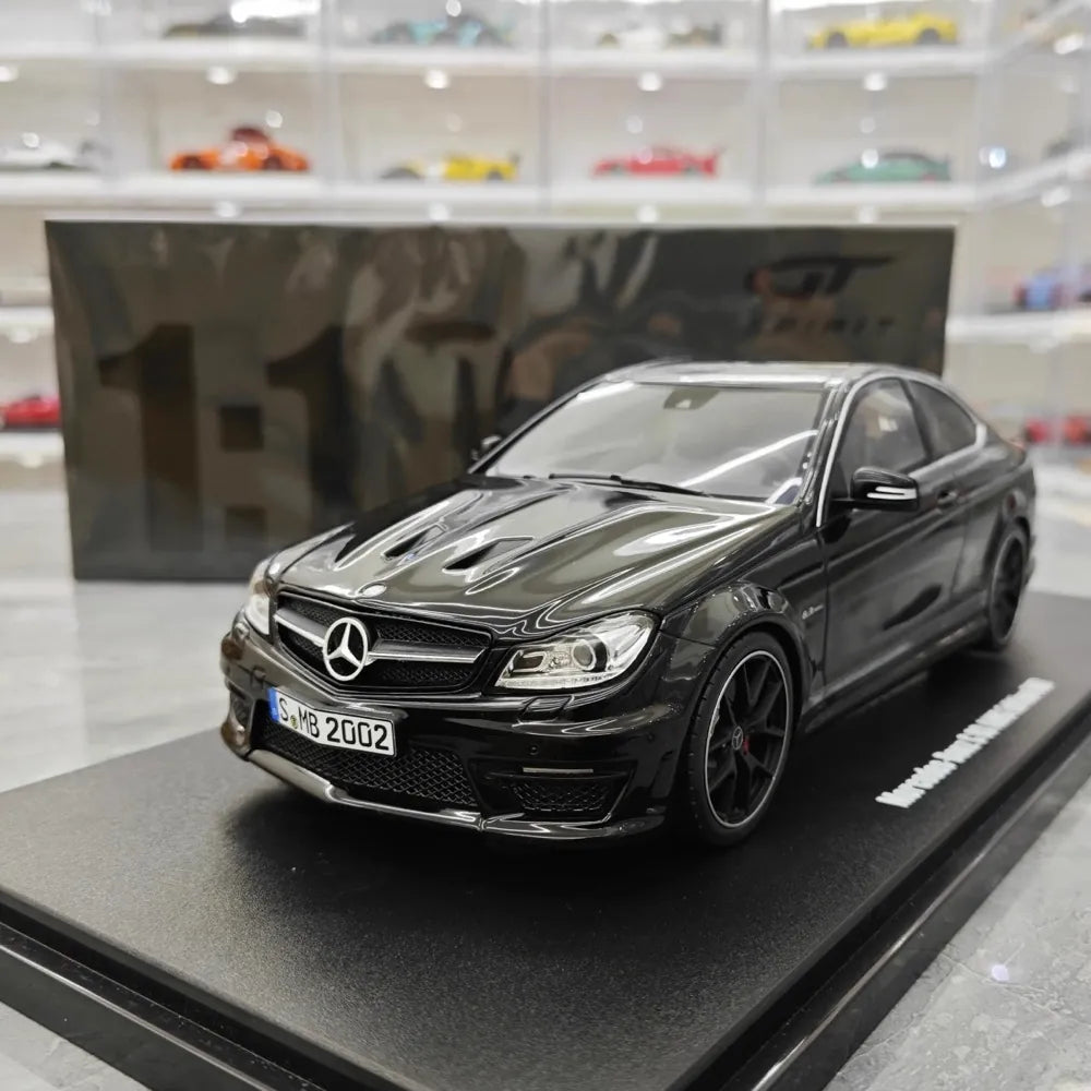 [GT Spirit] 1:18 Mercedes-Benz 2014 C63 507 AMG Black Model Car Resin