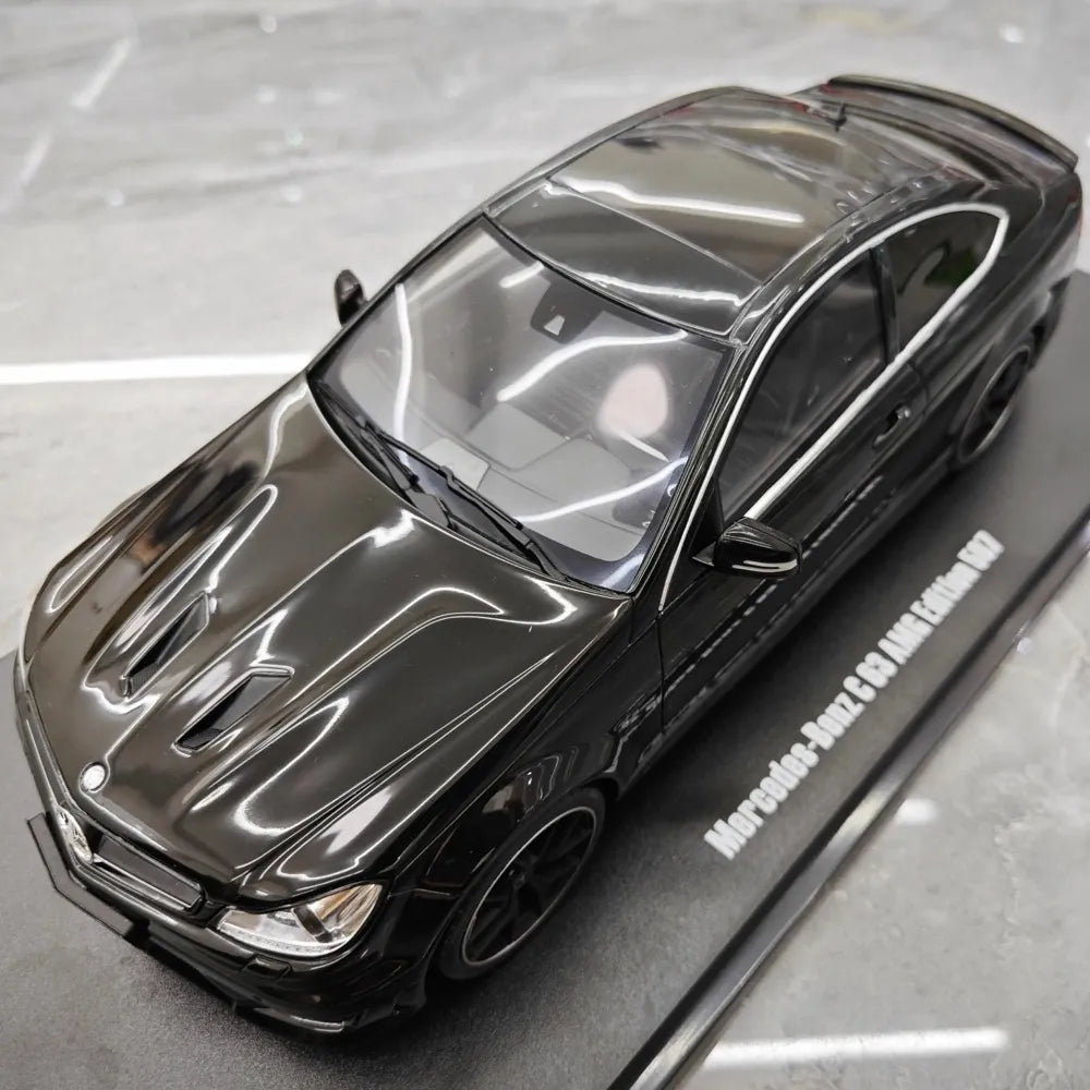 [GT Spirit] 1:18 Mercedes-Benz 2014 C63 507 AMG Black Model Car Resin
