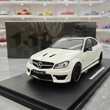 [GT Spirit] 1:18 Mercedes-Benz 2014 C63 507 AMG White Model Car Resin