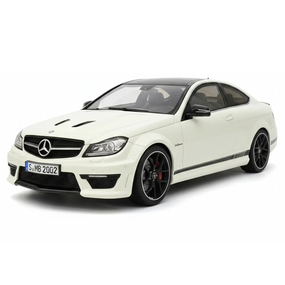 [GT Spirit] 1:18 Mercedes-Benz 2014 C63 507 AMG bianco modellino di auto resina