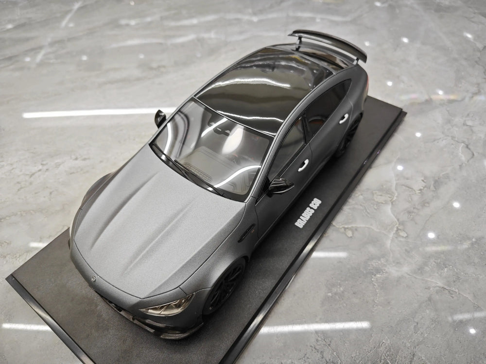 [GT Spirit] 1:18 Mercedes-Brabus 2022 Rocket 930 grigio modellino di auto resina