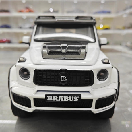 [GT Spirit] 1:18 Mercedes-Brabus 2023 G800 White Model Car Resin