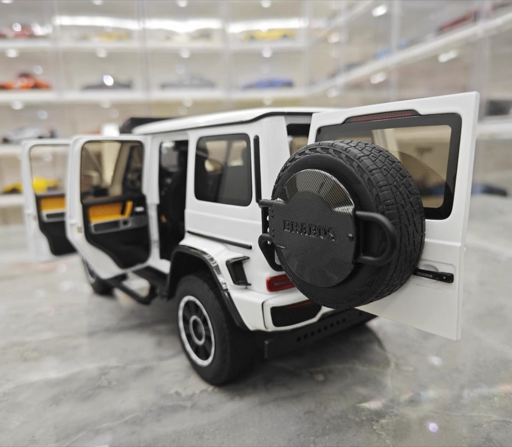 [GT Spirit] 1:18 Mercedes-Brabus 2023 G800 White Model Car Resin