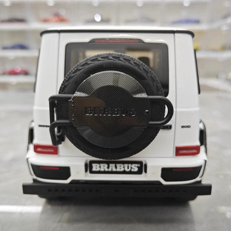 [GT Spirit] 1:18 Mercedes-Brabus 2023 G800 White Model Car Resin