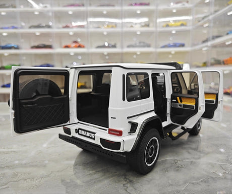 [GT Spirit] 1:18 Mercedes-Brabus 2023 G800 White Model Car Resin