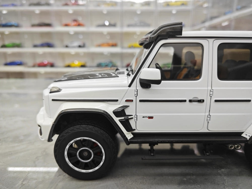 [GT Spirit] 1:18 Mercedes-Brabus 2023 G800 White Model Car Resin