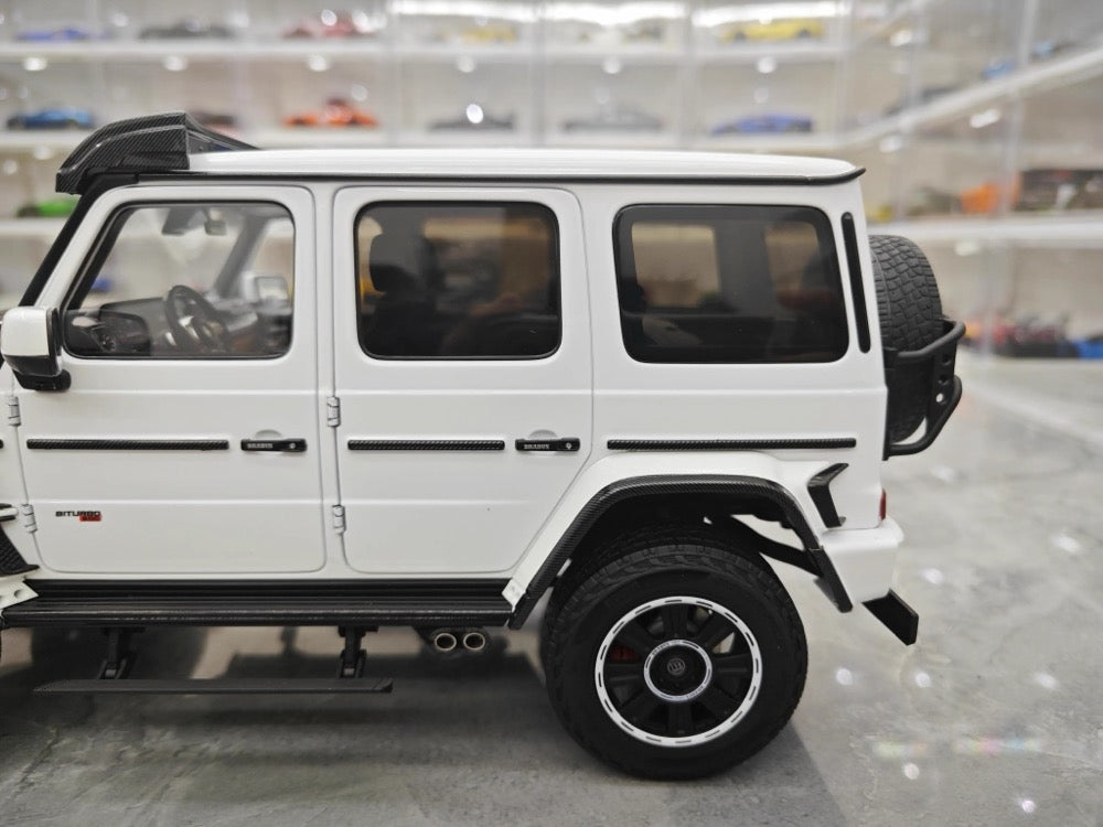 [GT Spirit] 1:18 Mercedes-Brabus 2023 G800 White Model Car Resin