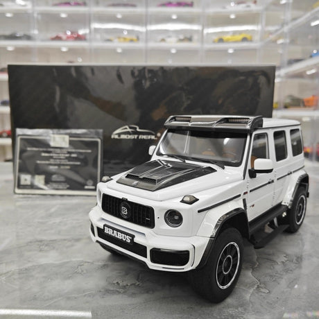 [GT Spirit] 1:18 Mercedes-Brabus 2023 G800 White Model Car Resin