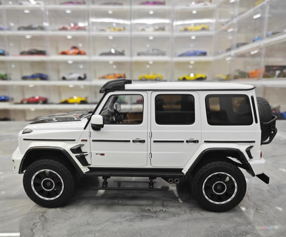 [GT Spirit] 1:18 Mercedes-Brabus 2023 G800 White Model Car Resin
