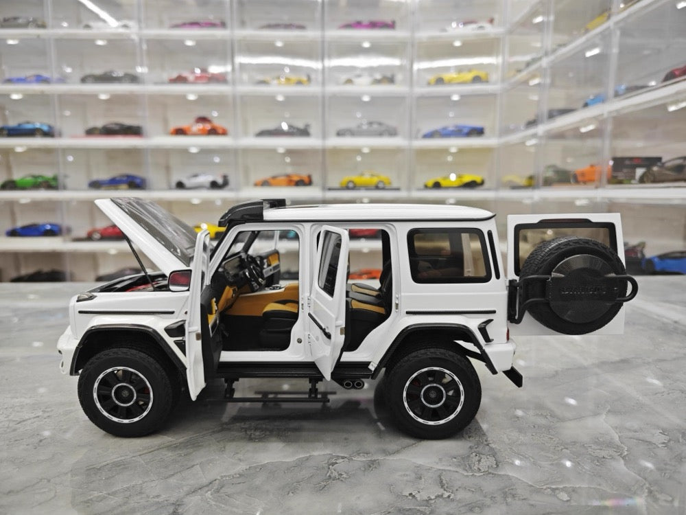 [GT Spirit] 1:18 Mercedes-Brabus 2023 G800 White Model Car Resin