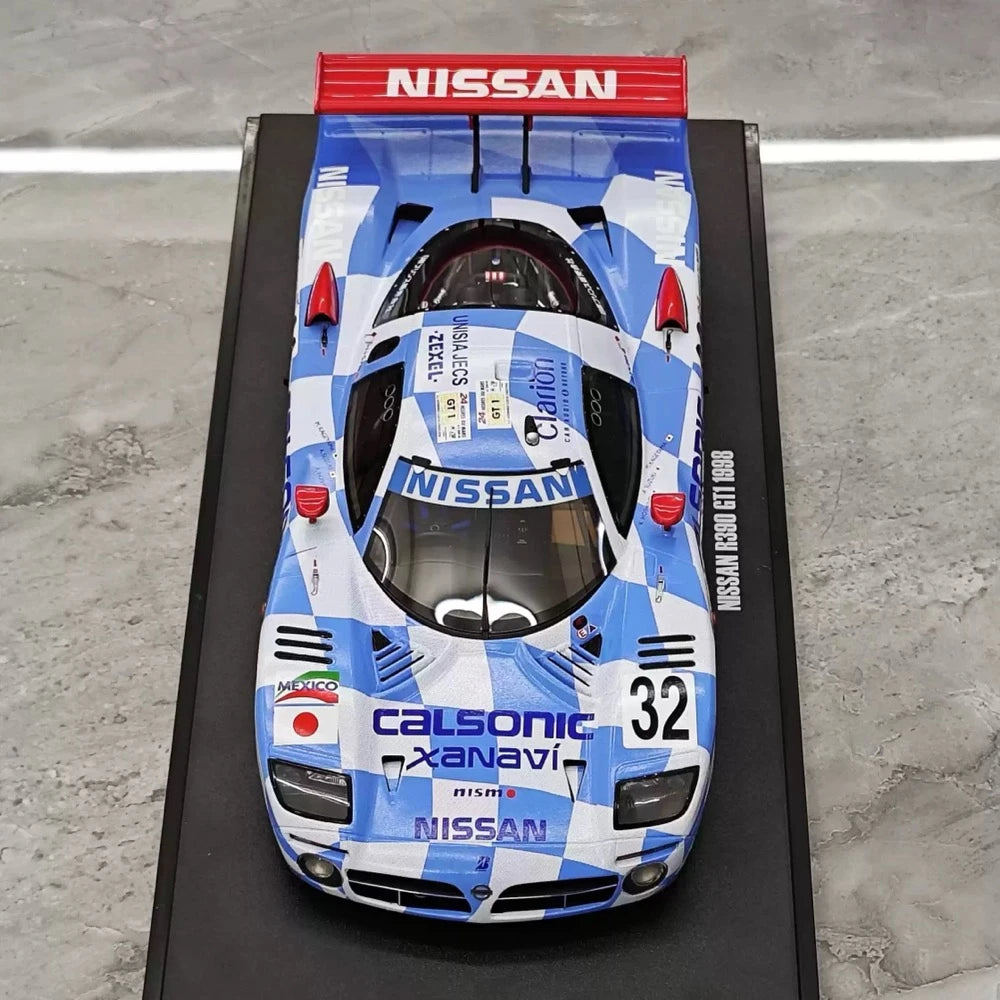 [GT Spirit] 1:18 Nissan 1998 R390 GT1 Model Car Resin