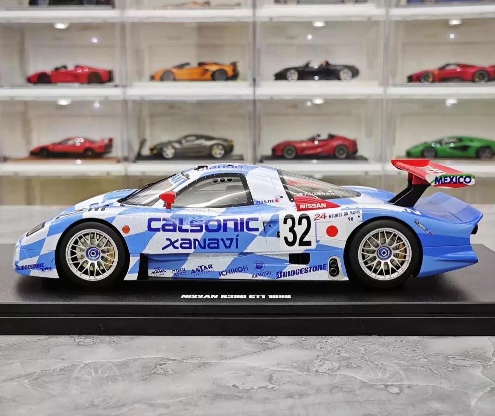 [GT Spirit] 1:18 Nissan 1998 R390 GT1 Model Car Resin