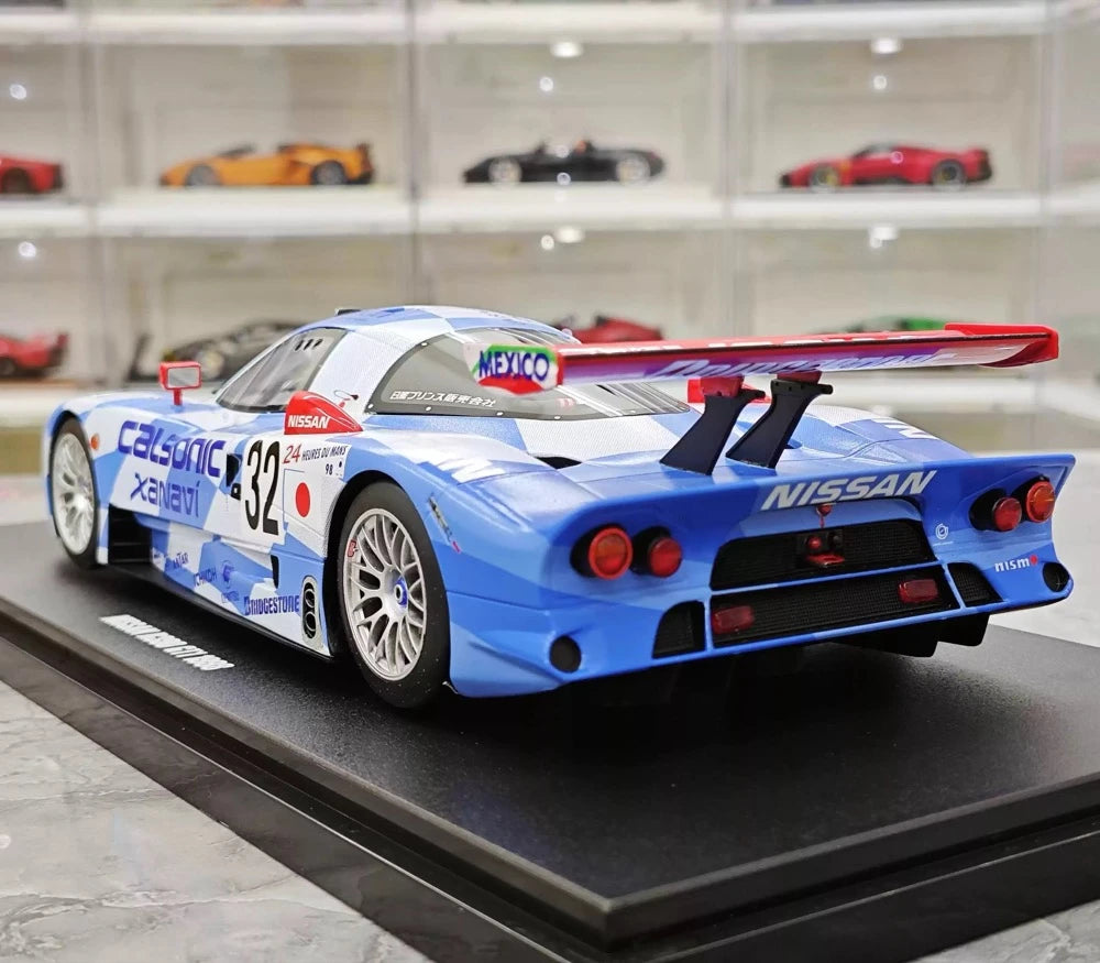 [GT Spirit] 1:18 Nissan 1998 R390 GT1 Model Car Resin
