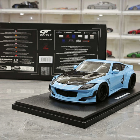 GT Spirit Nissan 2023 Z PANDEM Fairlady Z Blue 1:18 – Sammelobjekt-Resin-Modellharz