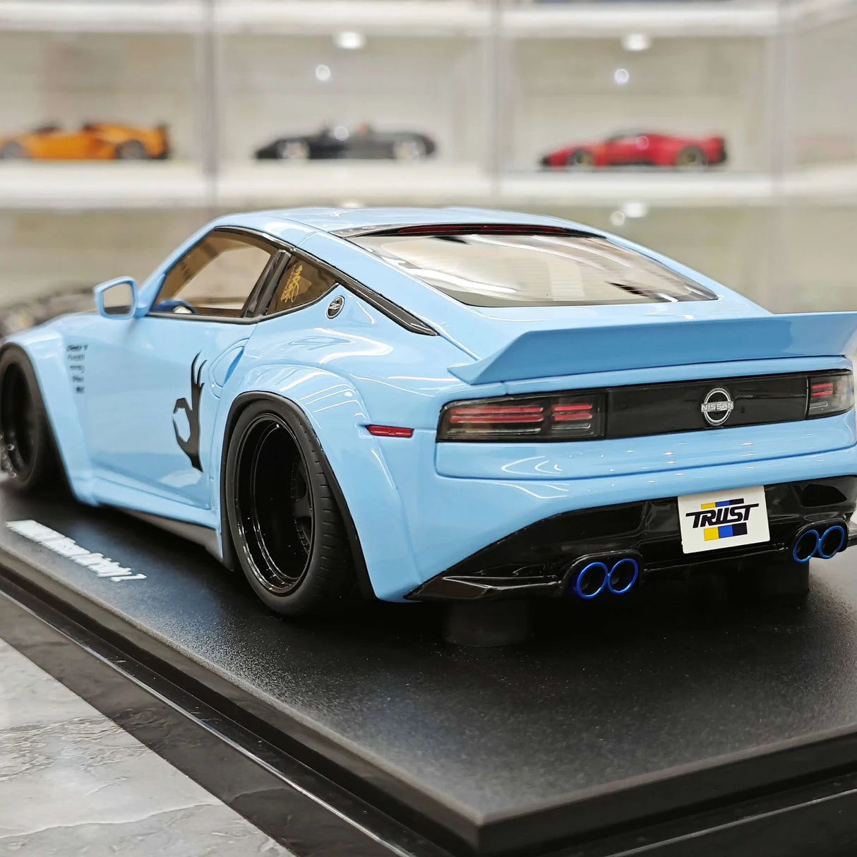 GT Spirit Nissan 2023 Z PANDEM Fairlady Z Blue 1:18 – Modello in resina collezionabile