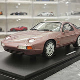 [GT Spirit] 1:18 Porsche 1980 928 S Rosa Metallizzato in Resina