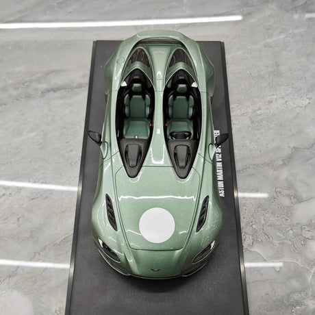 [GT Spirit] 1:18 Aston Martin 2021 V12 Speedster Green Model Car Resin