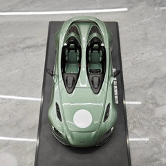 [GT Spirit] 1:18 Aston Martin 2021 V12 Speedster Green Model Car Resin