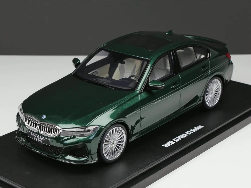 [GT Spirit] 1:18 BMW 2022 G21 Alpina B3 Green Model Car Resin
