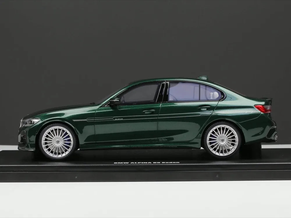 [GT Spirit] 1:18 BMW 2022 G21 Alpina B3 Green Model Car Resin