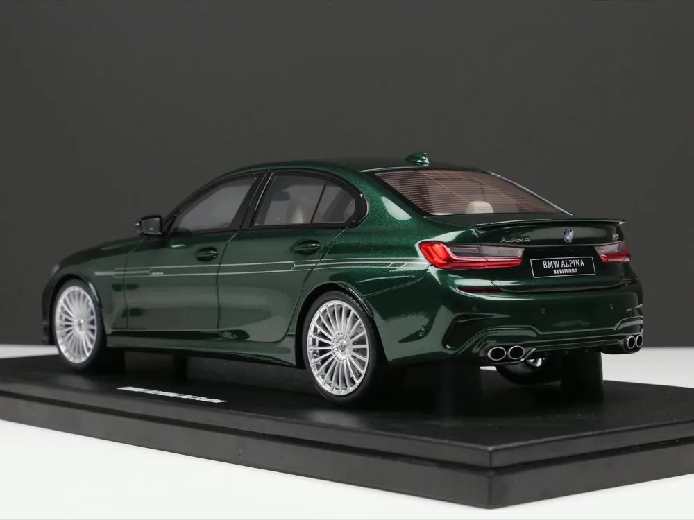[GT Spirit] 1:18 BMW 2022 G21 Alpina B3 Green Model Car Resin