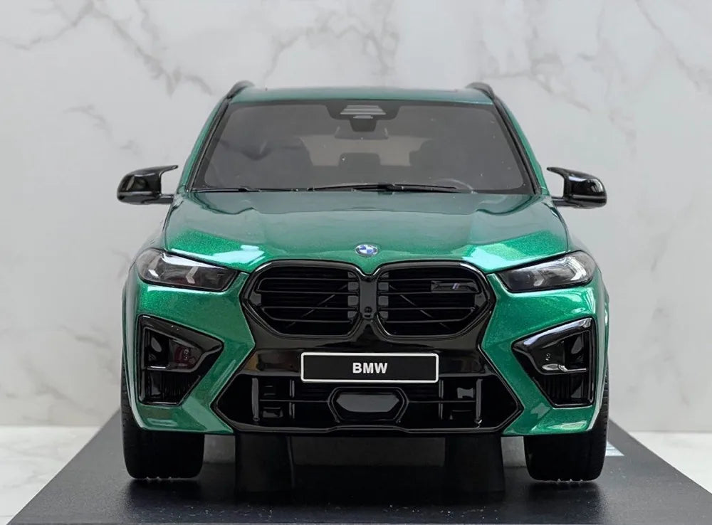 [GT Spirit] 1:18 BMW 2023 X5M Green Model Car Resin
