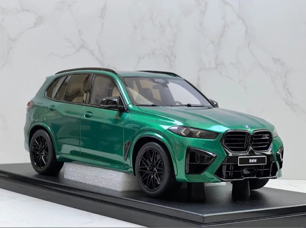 [GT Spirit] 1:18 BMW 2023 X5M Green Model Car Resin