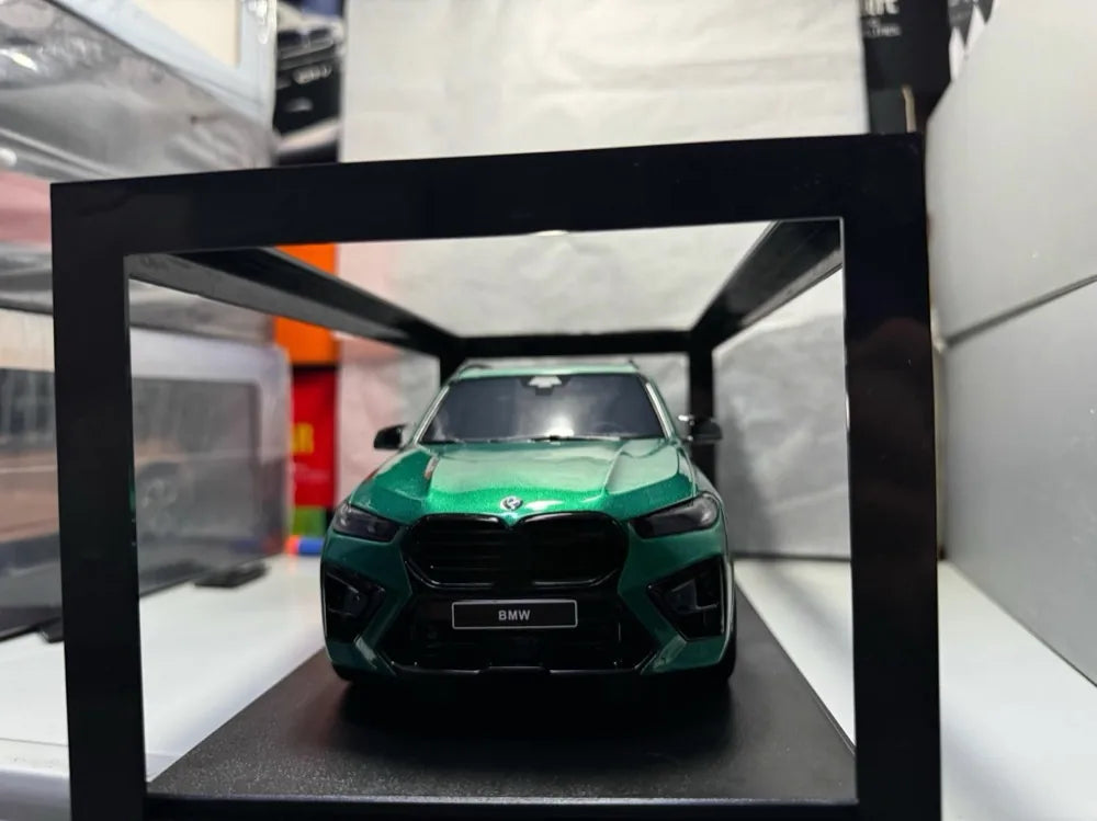 [GT Spirit] 1:18 BMW 2023 X5M Green Model Car Resin