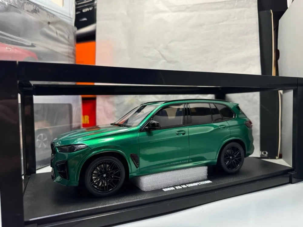 [GT Spirit] 1:18 BMW 2023 X5M Green Model Car Resin