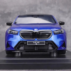 [GT Spirit] 1:18 BMW 2024 G90 M5 Marina Bay bleu voiture miniature Resin