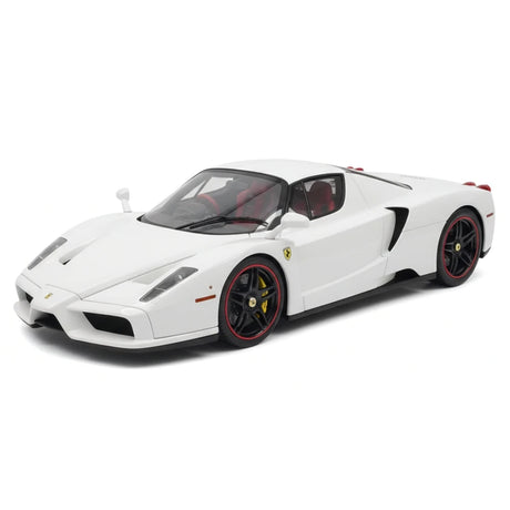 [General Models] 1:18 Ferrari 2002 Enzo vit modellbil harts