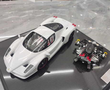 [General Models] 1:18 Ferrari 2002 Enzo vit modellbil harts