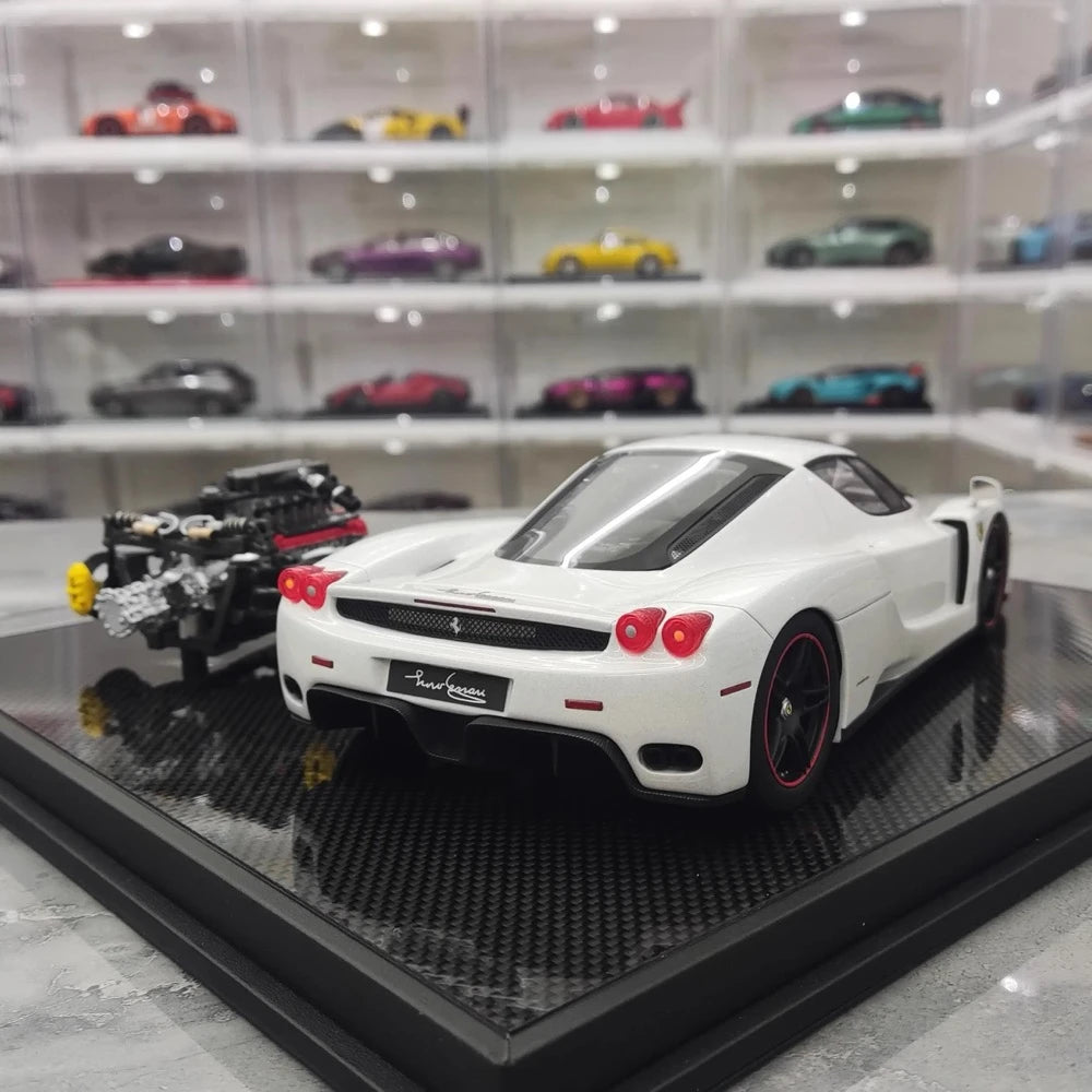 [General Models] 1:18 Ferrari 2002 Enzo White Model Car Resin
