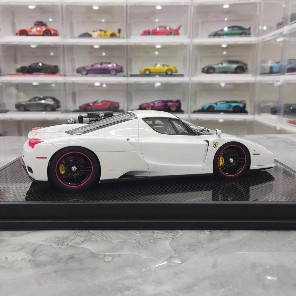 [General Models] 1:18 Ferrari 2002 Enzo White Model Car Resin
